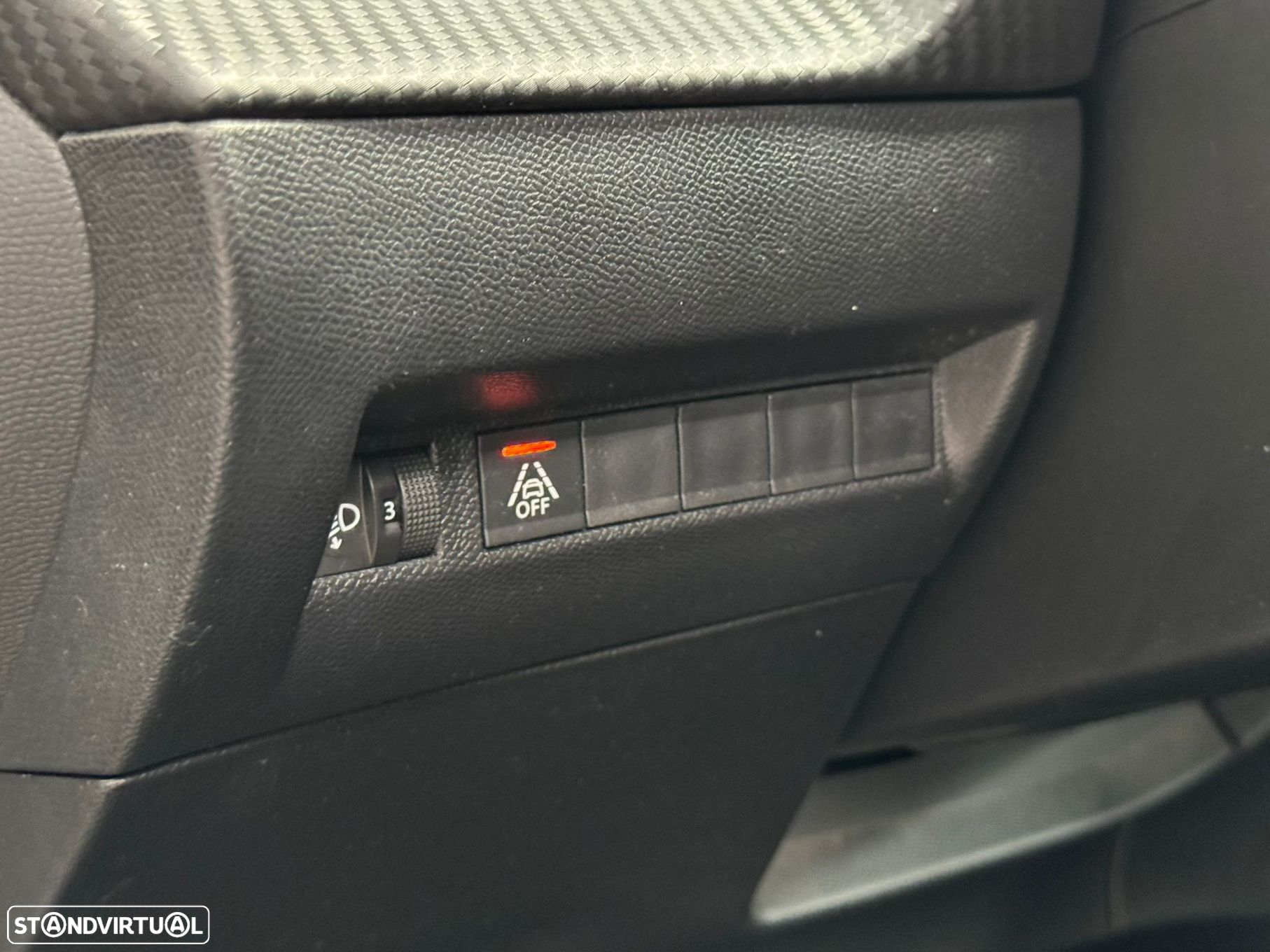 Peugeot 2008 1.5 BlueHDi Active - 22