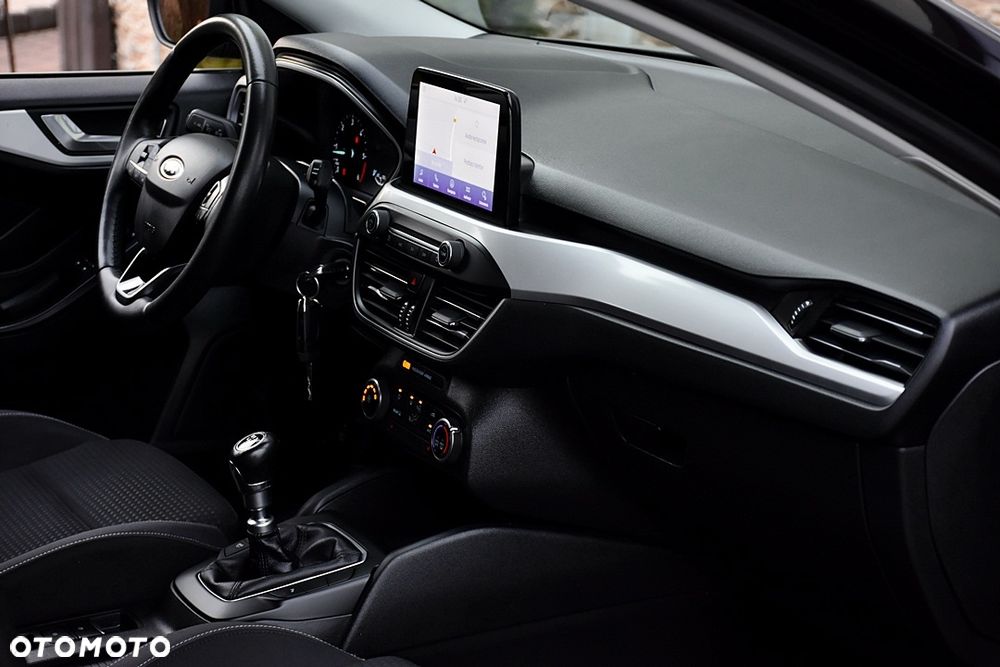 Ford Focus 1.5 EcoBlue STart-Stopp-System TITANIUM - 30