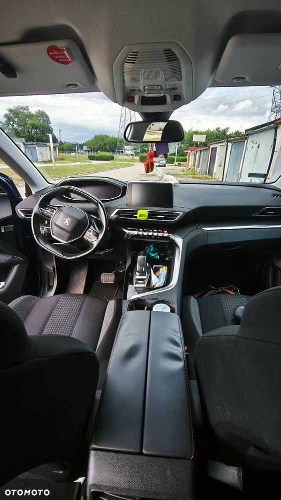 Peugeot 3008 1.5 BlueHDi Allure S&S EAT8 - 3