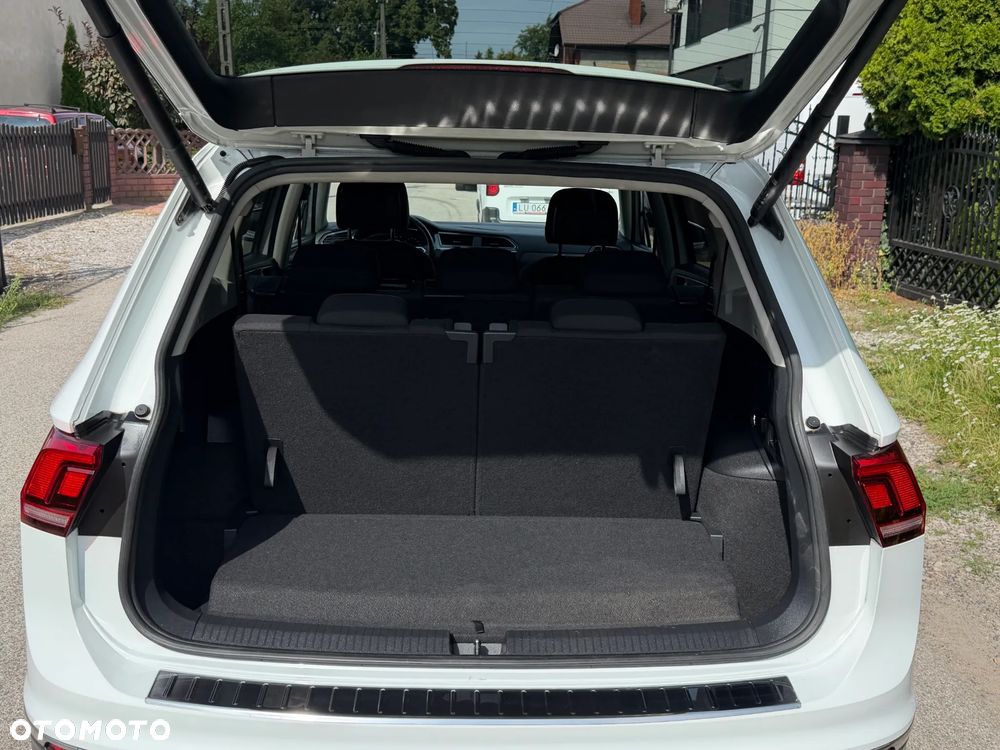 Volkswagen Tiguan Allspace 2.0 TSI 4Mot Life DSG 7os - 33