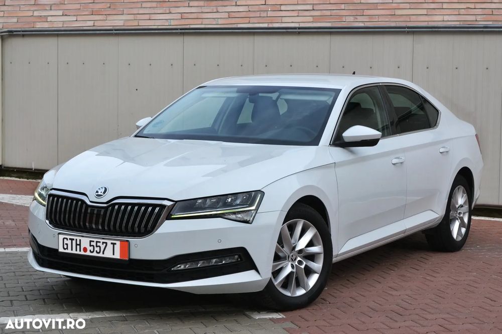 Skoda Superb 2.0 TDI DSG Premium Edition - 10