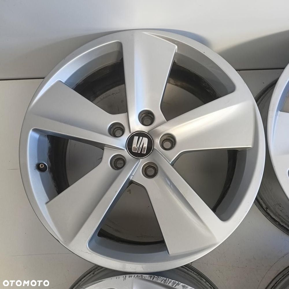 Alufelgi 5x112 17 Seat Leon 5F0601025 4szt (H520) - 2