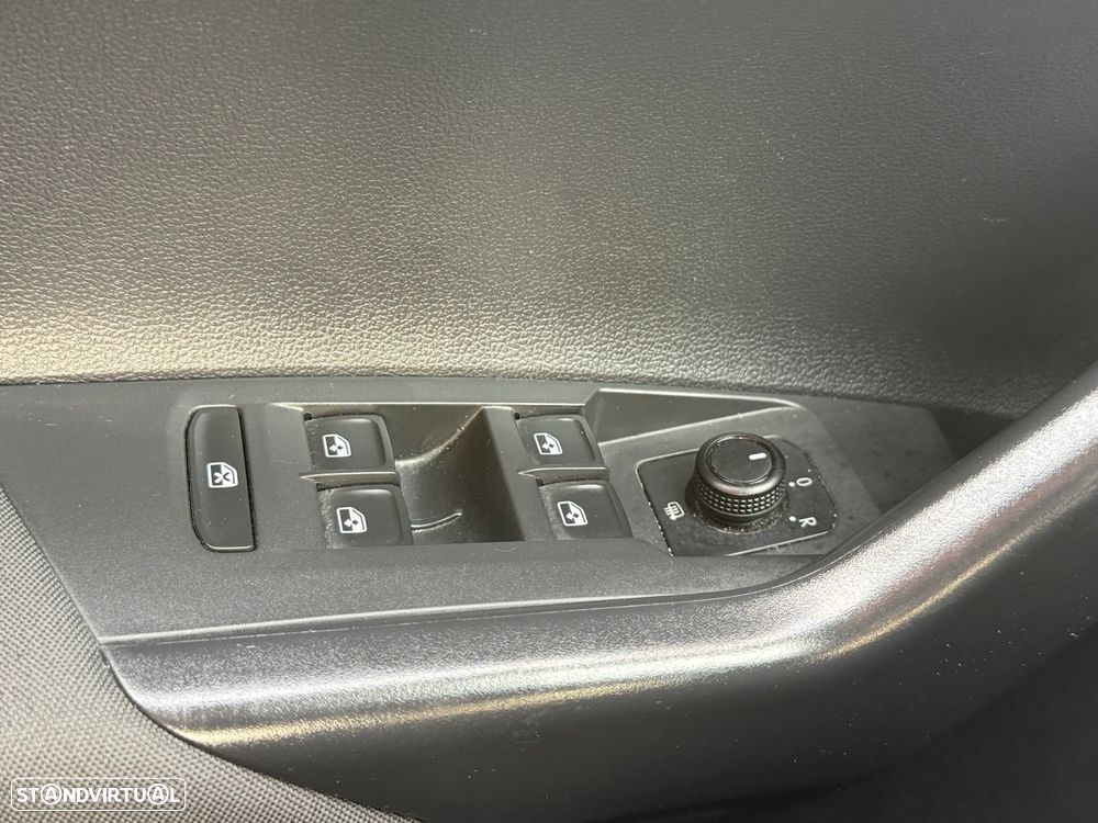 VW Polo 1.0 Comfortline - 25