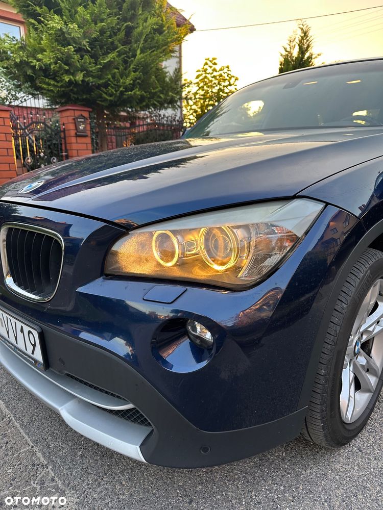 BMW X1 sDrive18i Sport Line - 19