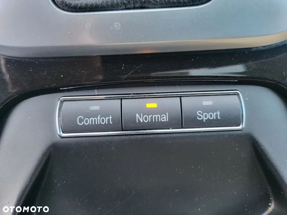 Ford Galaxy 2.0 TDCi Titanium MPS6 - 34