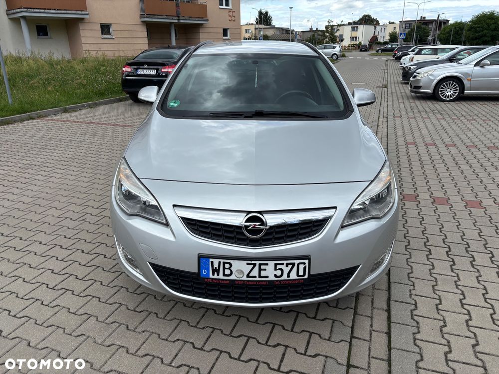 Opel Astra 1.4 Turbo - 12