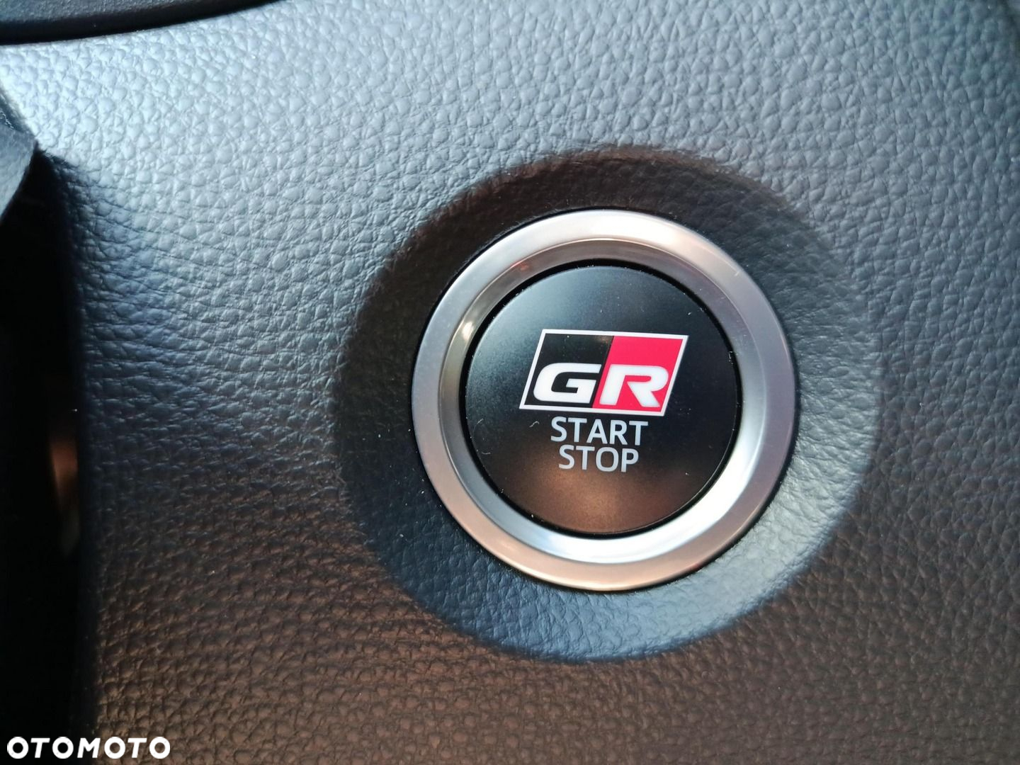 Toyota Corolla 1.8 Hybrid GR Sport Dynamic - 23