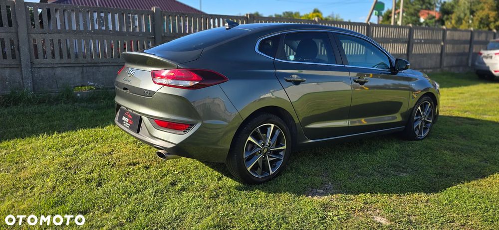 Hyundai i30 1.5 T-GDI 48V Comfort DCT - 11