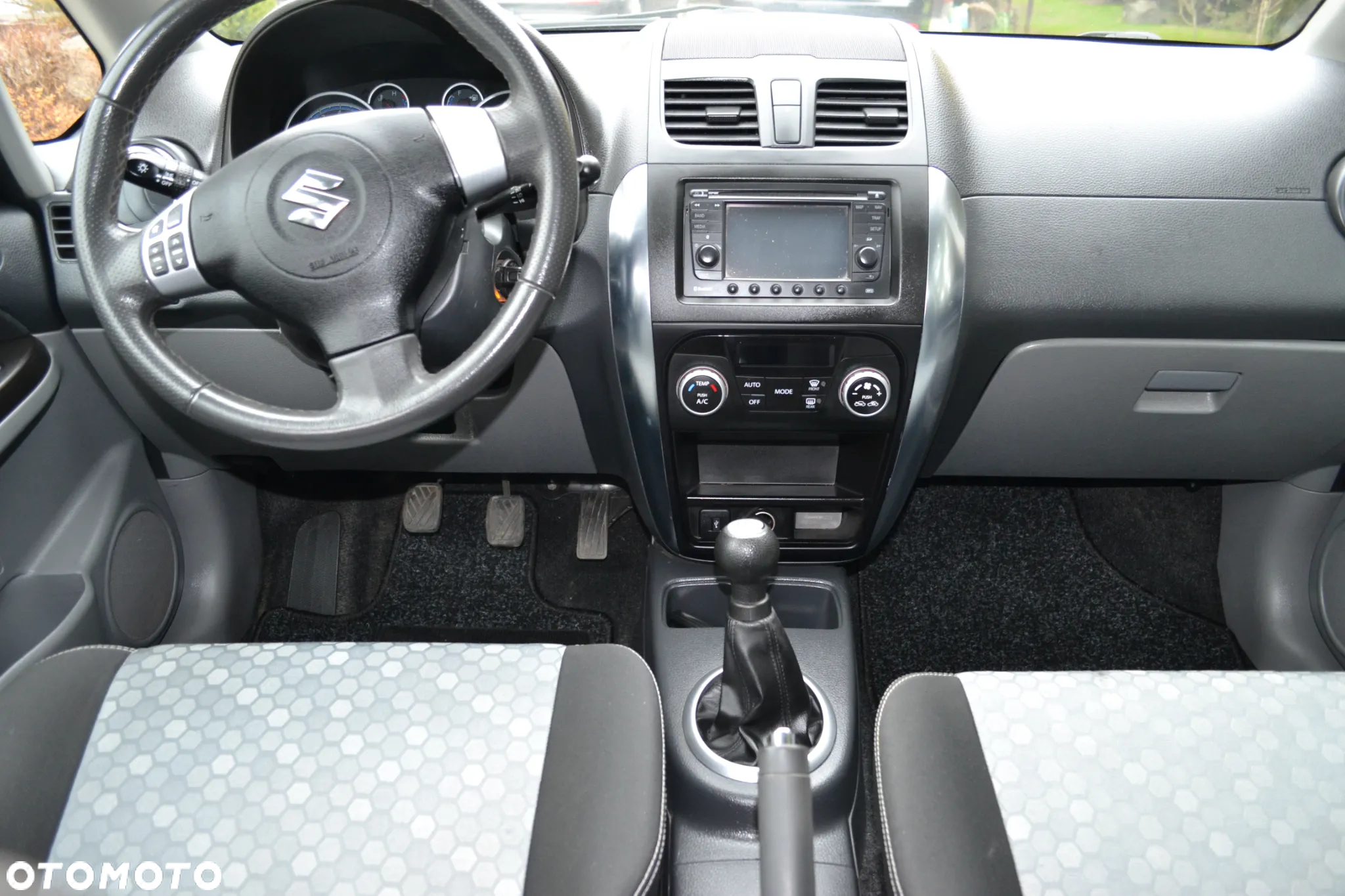 Suzuki SX4 1.6 Premium 4WD - 17