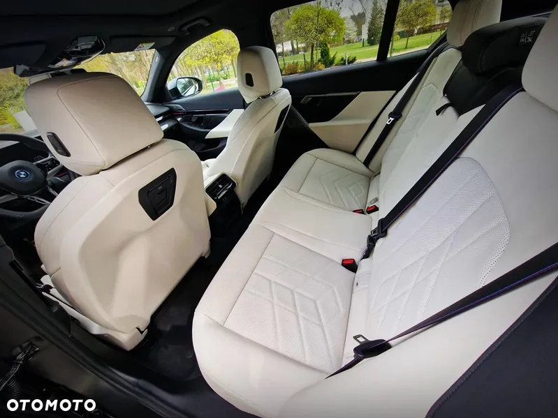 BMW Seria 5 530e M Sport sport - 20
