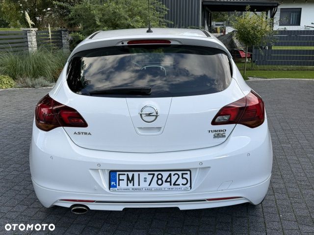 Opel Astra 1.6 T Cosmo - 5