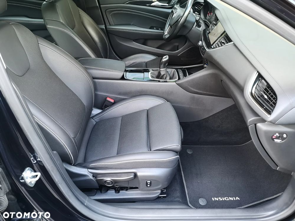 Opel Insignia 2.0 CDTI - 28