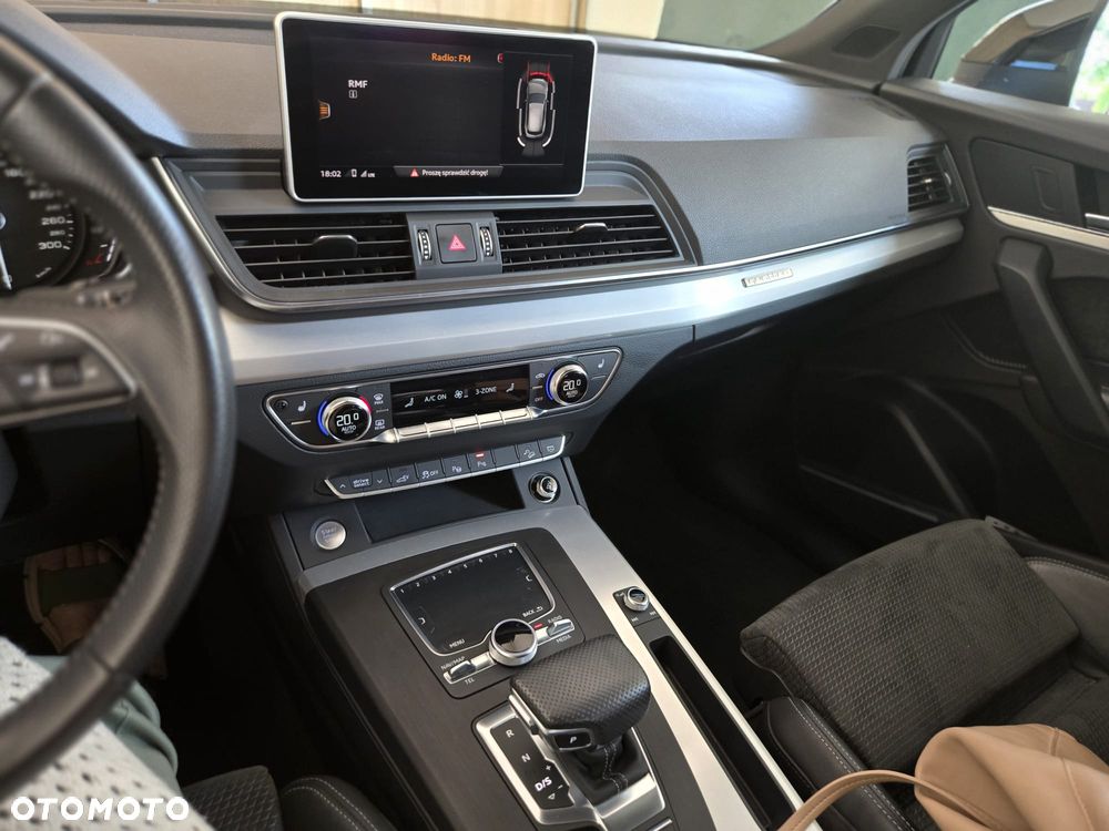 Audi Q5 50 TFSI e Quattro Sport S tronic - 6