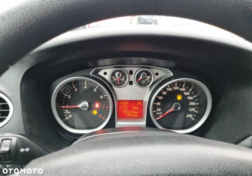 Ford Focus - 14