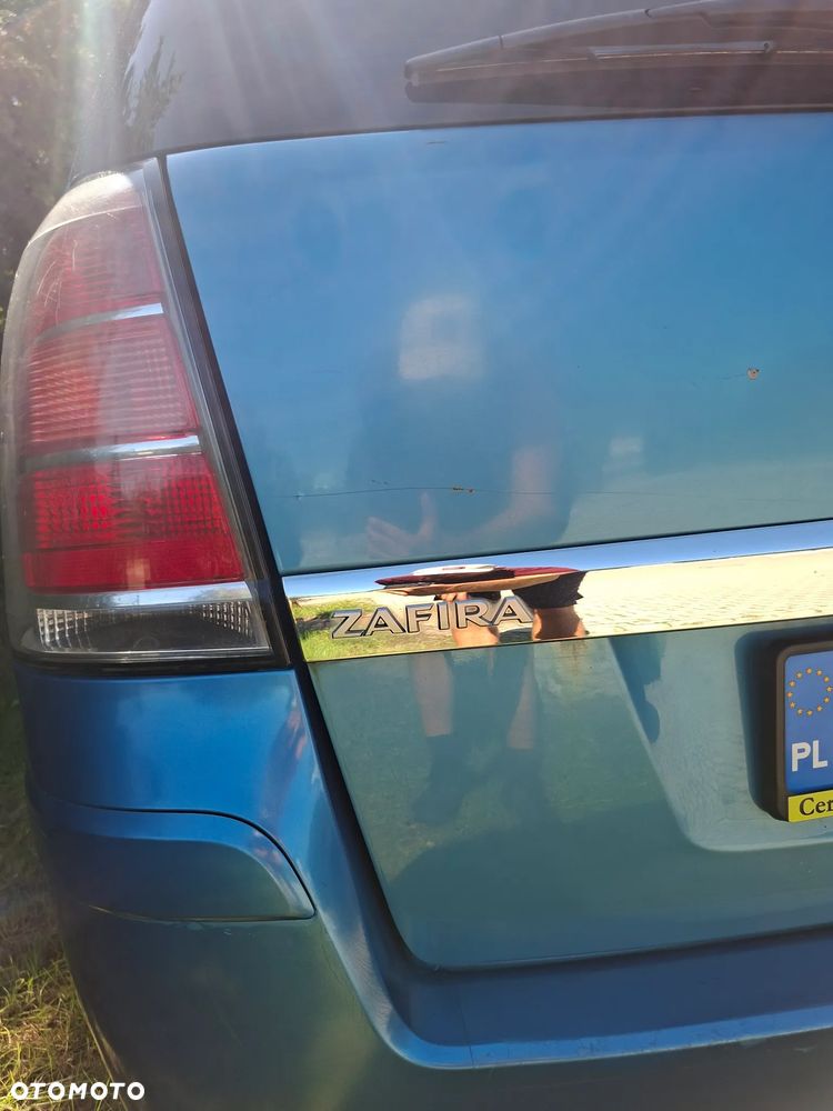 Opel Zafira - 17