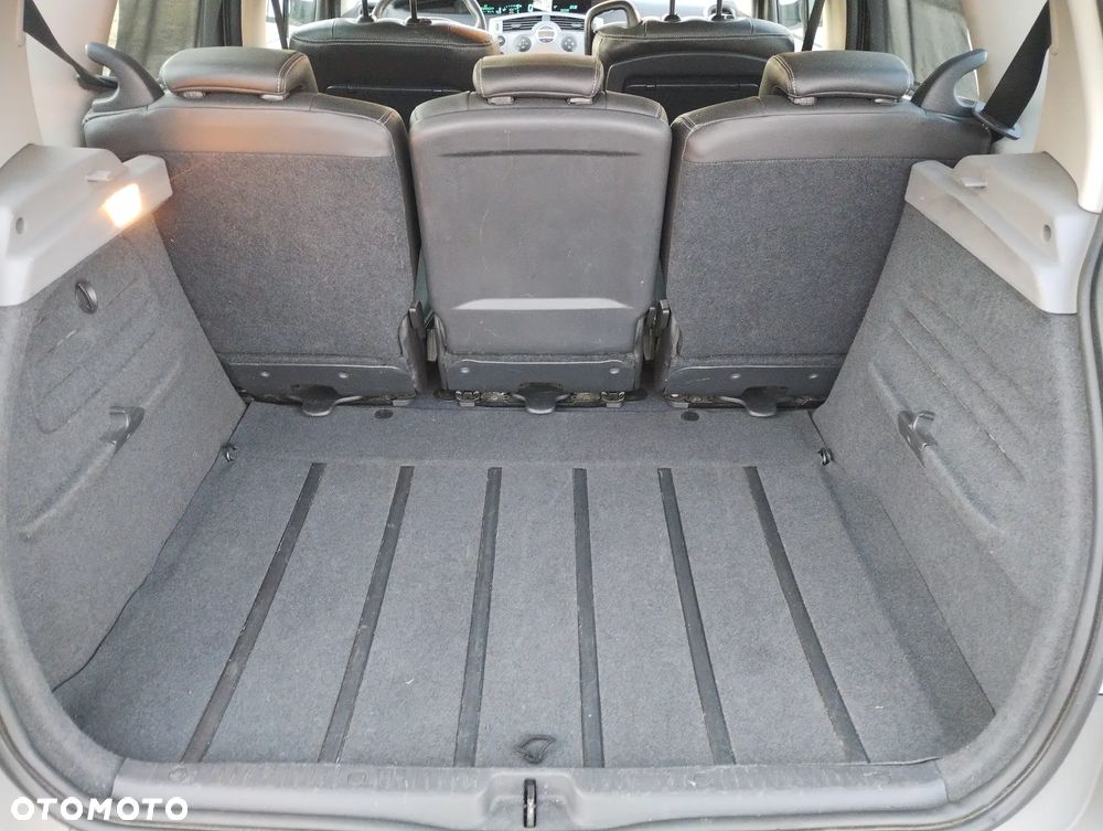 Renault Scenic 1.6 16V Authentique Privilege - 17