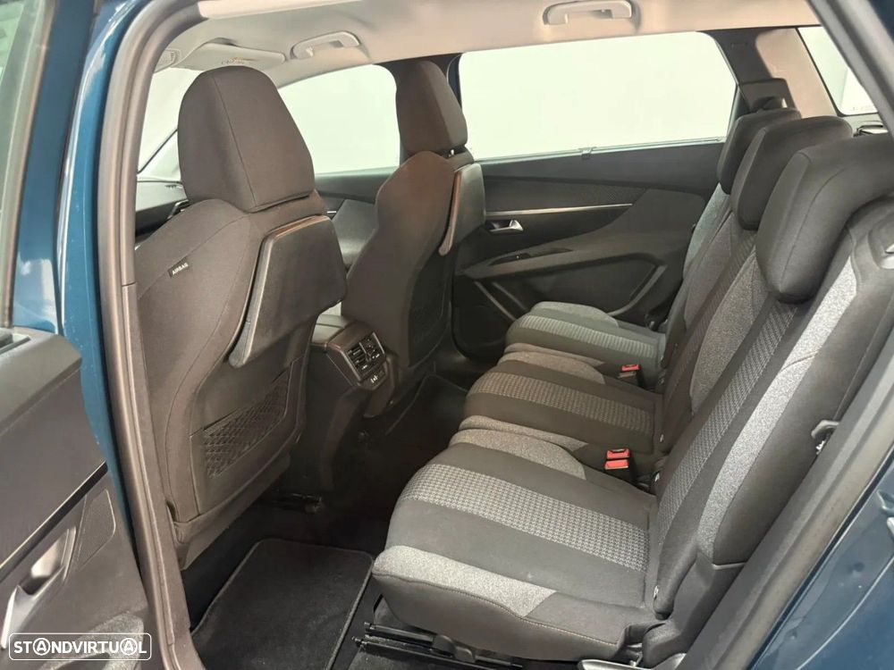Peugeot 5008 PureTech 130 EAT8 Stop & Start Active - 14