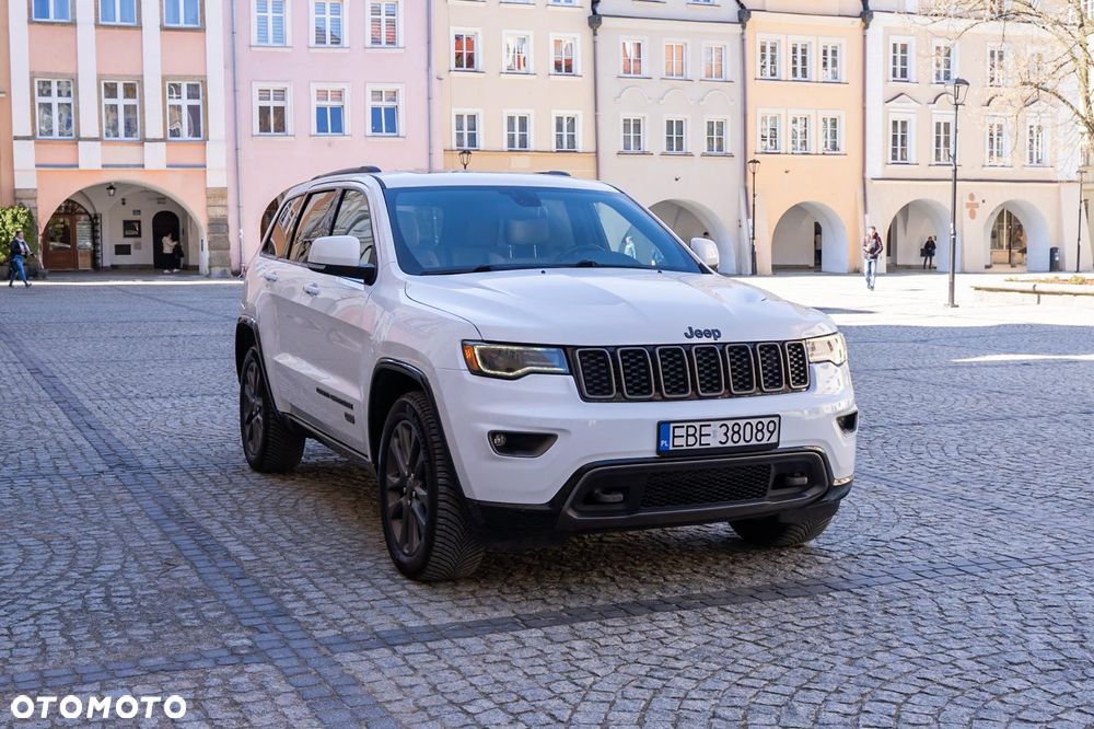 Jeep Grand Cherokee 3.6 V6 Pentastar 4WD Automatik Overland - 3