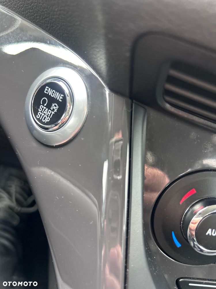 Ford Kuga 2.0 TDCi 4WD Titanium - 10