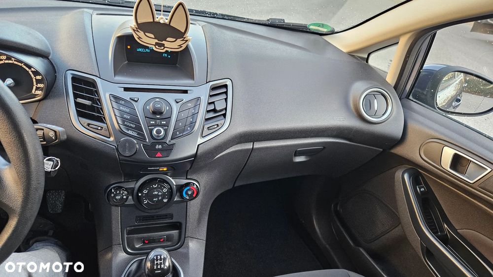 Ford Fiesta - 18