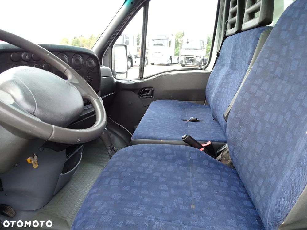 Iveco 35C12 - 8