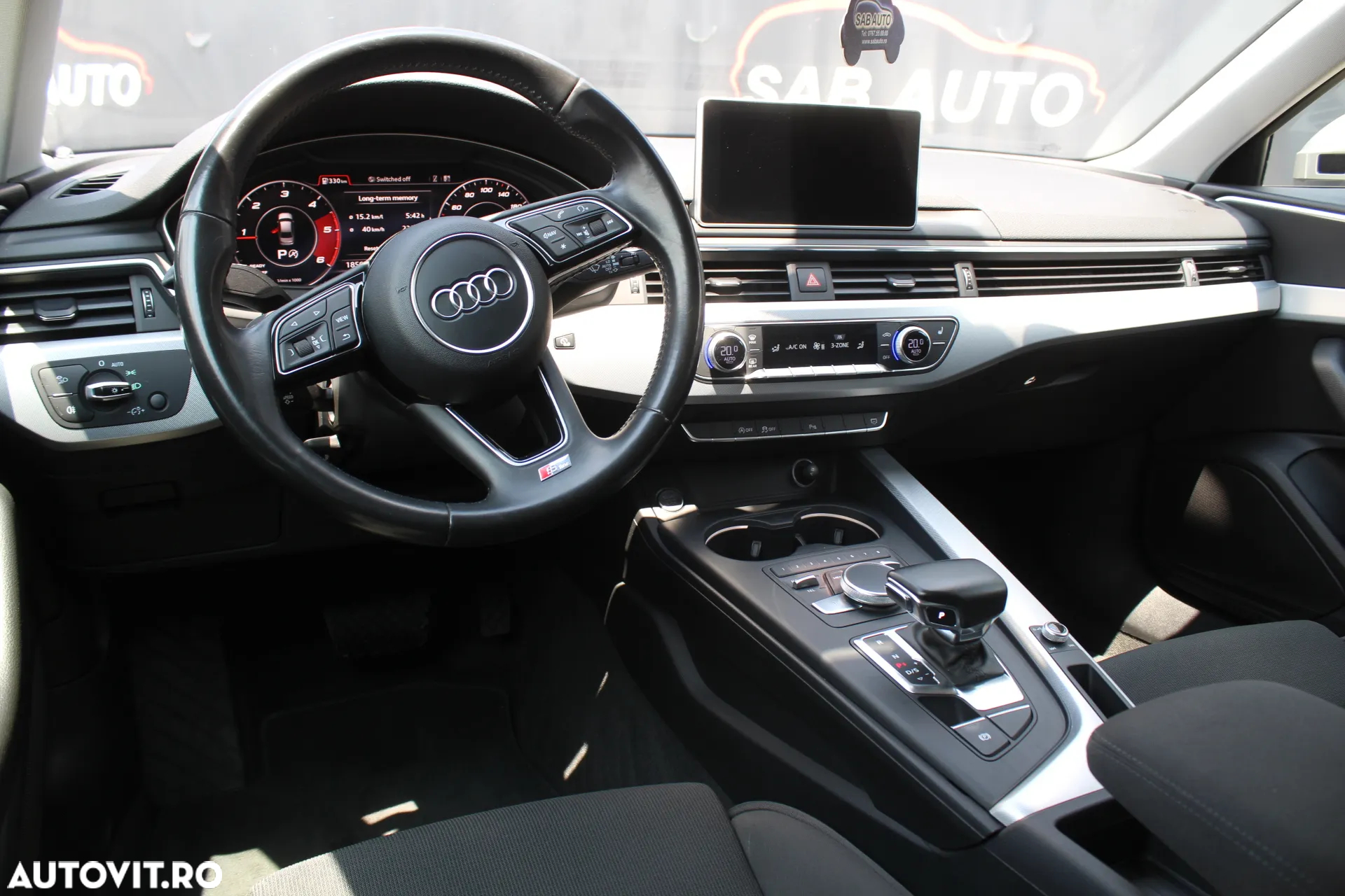 Audi A4 2.0 TDI S tronic - 4
