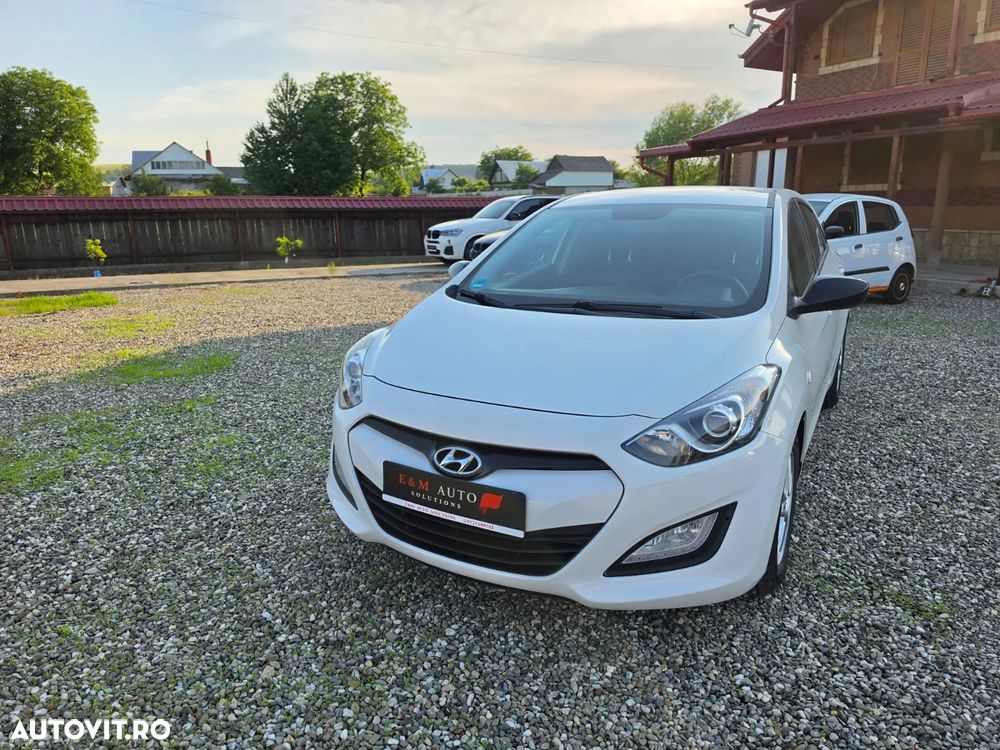 Hyundai i30 i30cw 1.6 Fifa World Cup Edition - 14