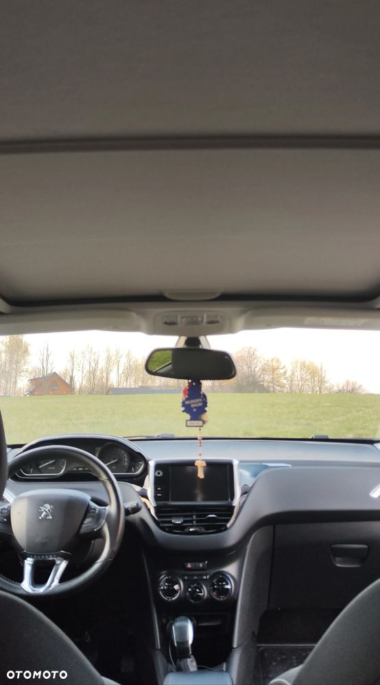 Peugeot 208 82 VTI Style - 28