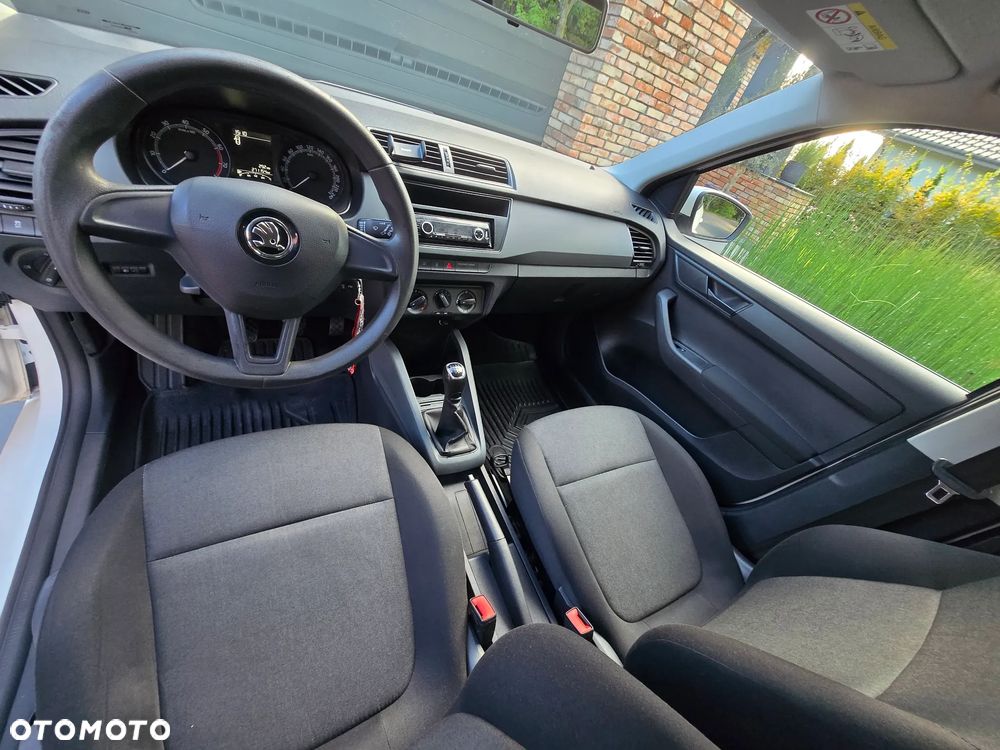 Skoda Fabia 1.0 TSI Active - 9