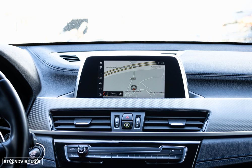 BMW X2 18 d sDrive Auto Pack M - 34