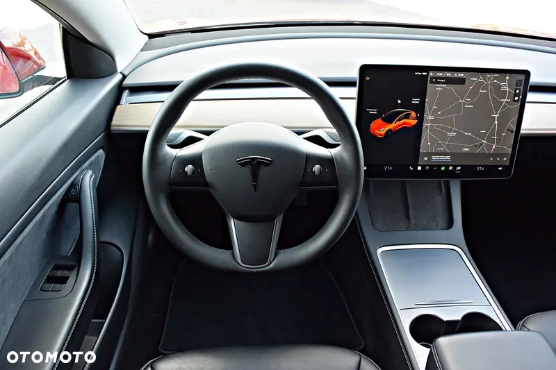 Tesla Model 3 Langstreckenbatterie Allradantrieb Dual Motor - 27