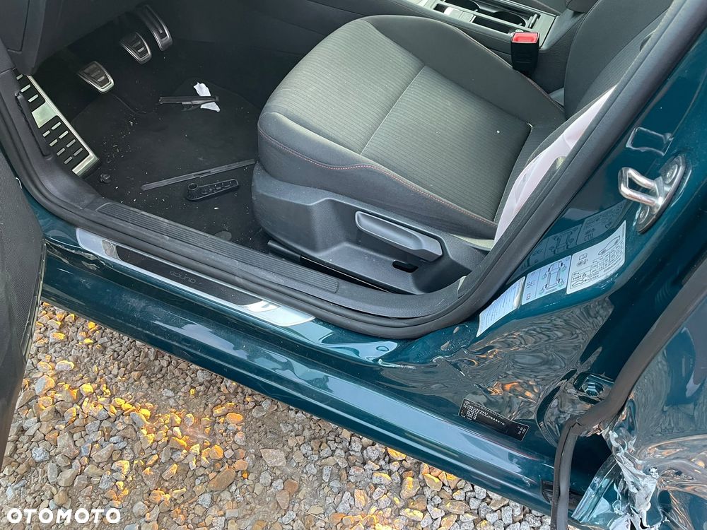 Volkswagen Golf 1.5 TSI BMT Evo Comfortline - 9
