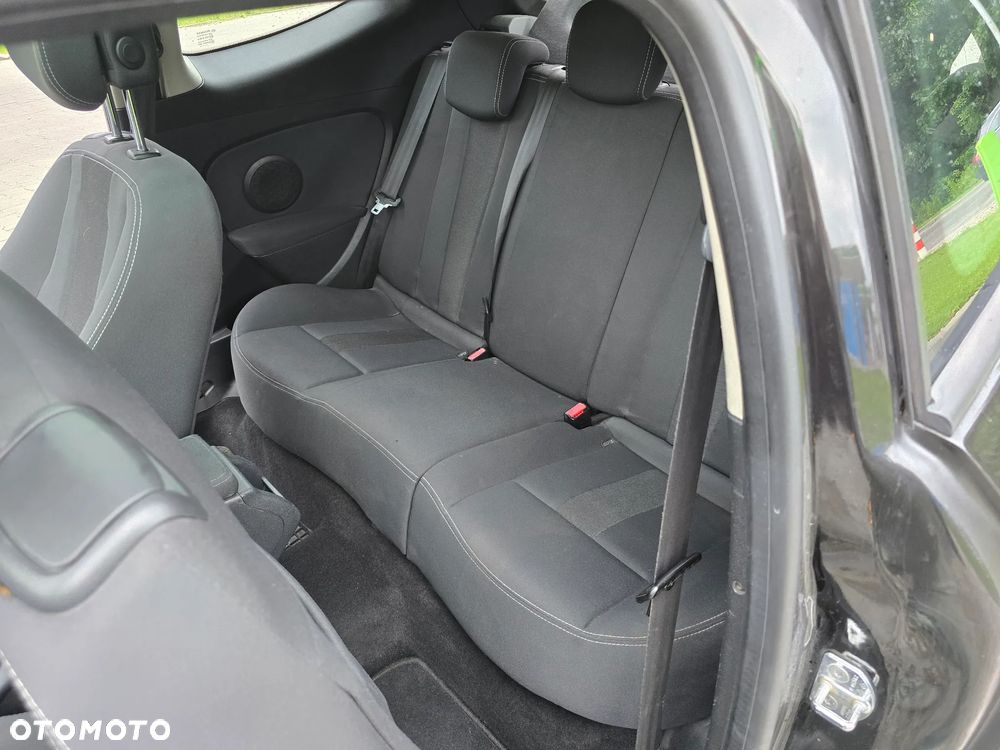 Renault Megane 2.0 16V Exception CVT - 10