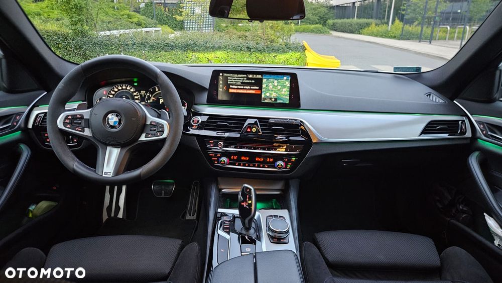 BMW Seria 5 525d M Sport sport - 6