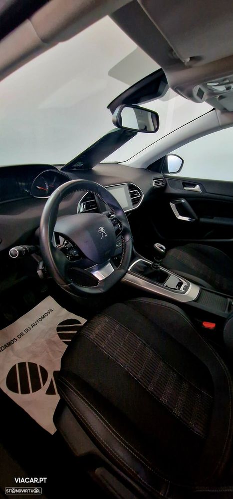 Peugeot 308 SW 1.5 BlueHDi Allure Pack - 27