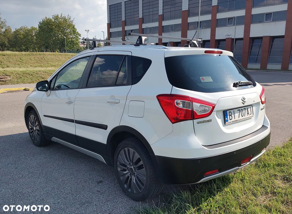 Suzuki SX4 S-Cross 1.6 Premium - 11