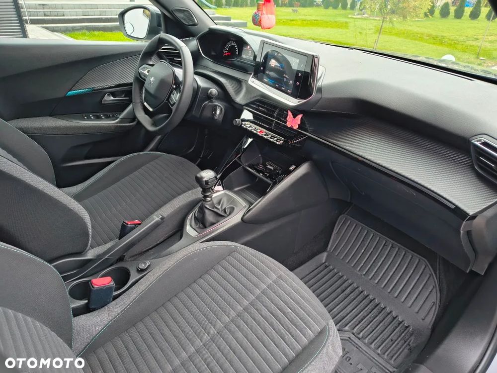 Peugeot 2008 - 7