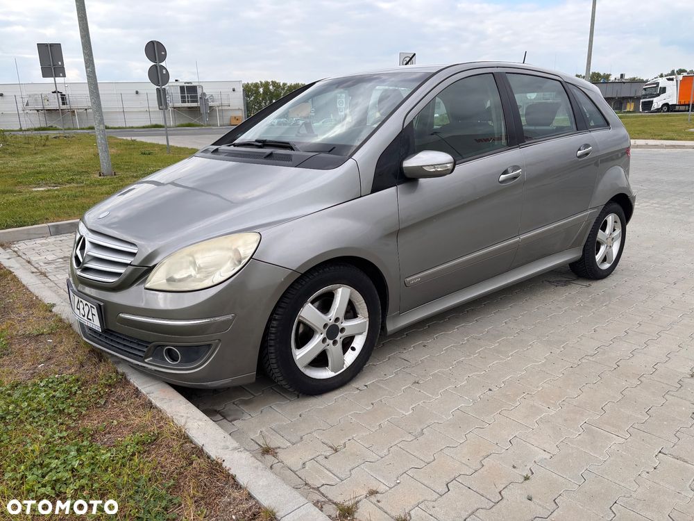 Mercedes-Benz Klasa B 200 CDI - 4