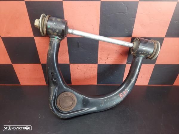 Braço Suspensão Frente Superior Direito Toyota Hilux Viii Pick-Up (_N1 - 2
