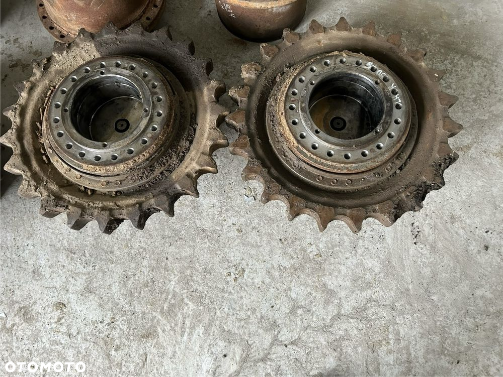 Zwolnica do koparki Liebherr R906, R916, R926 - 4
