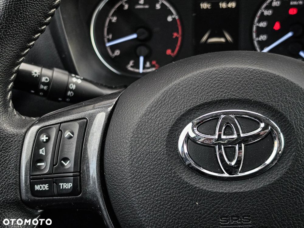 Toyota Yaris 1.5 Active - 26