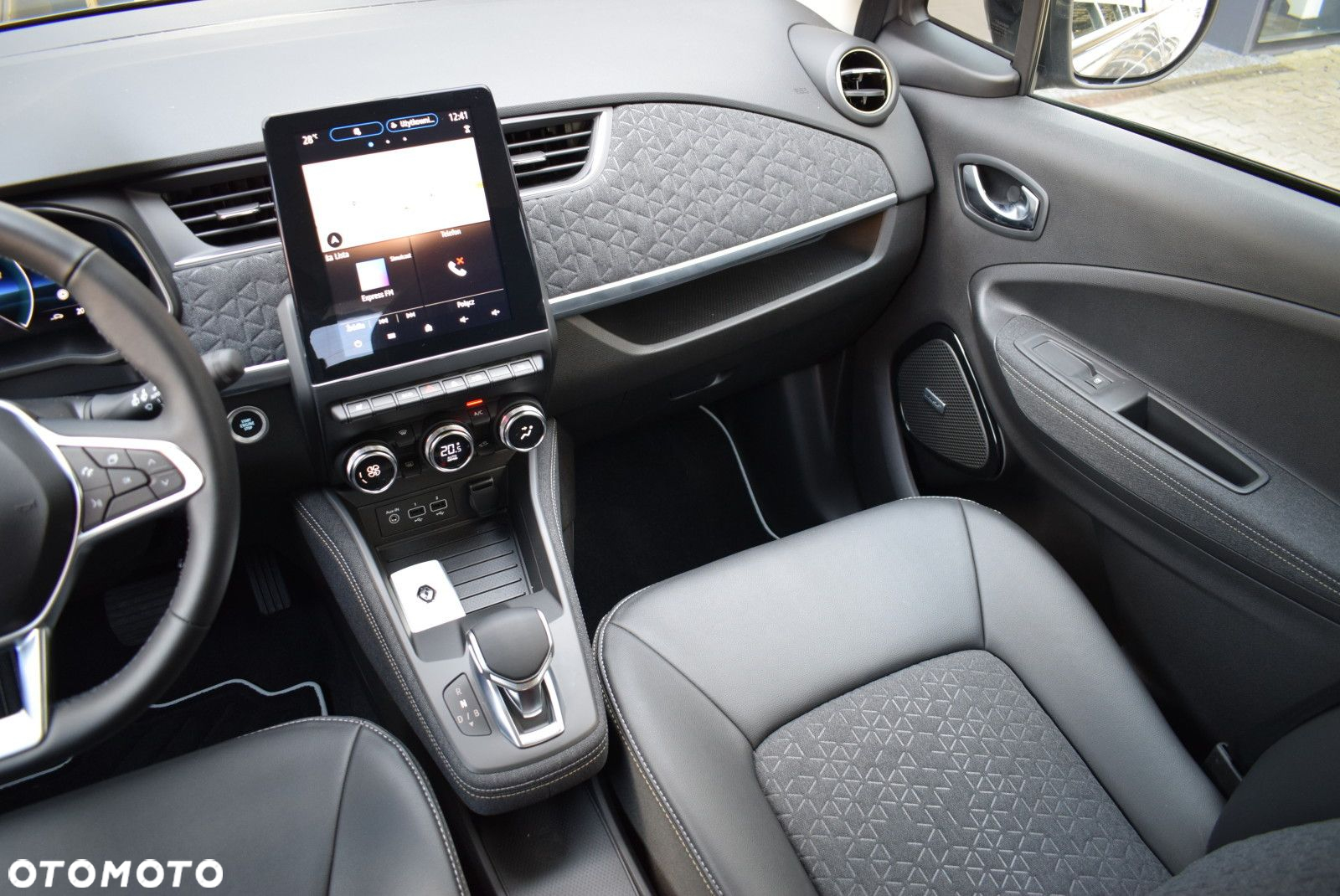 Renault Zoe R135 Z.E 50 Iconic - 15