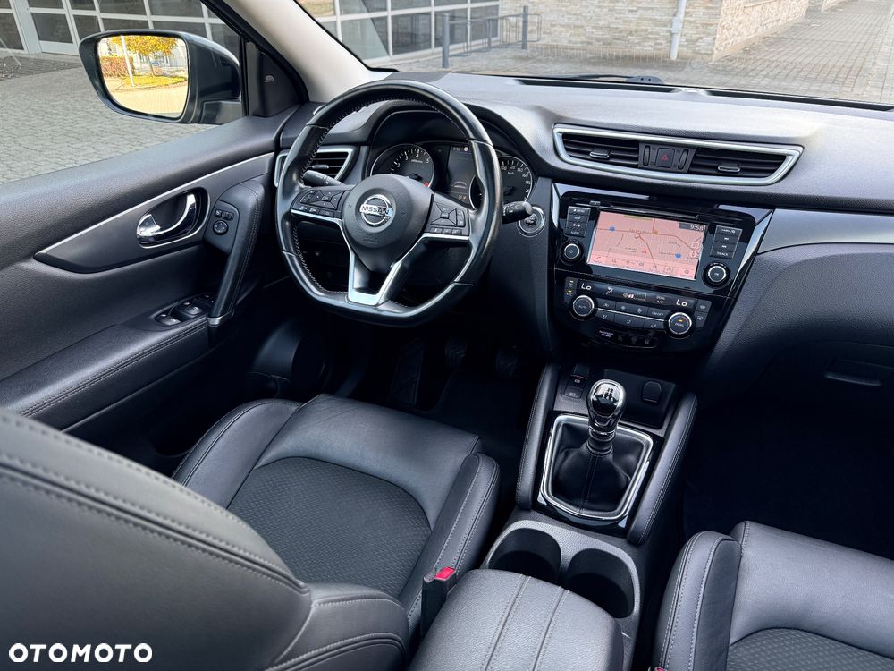 Nissan Qashqai 1.3 DIG-T Tekna - 18