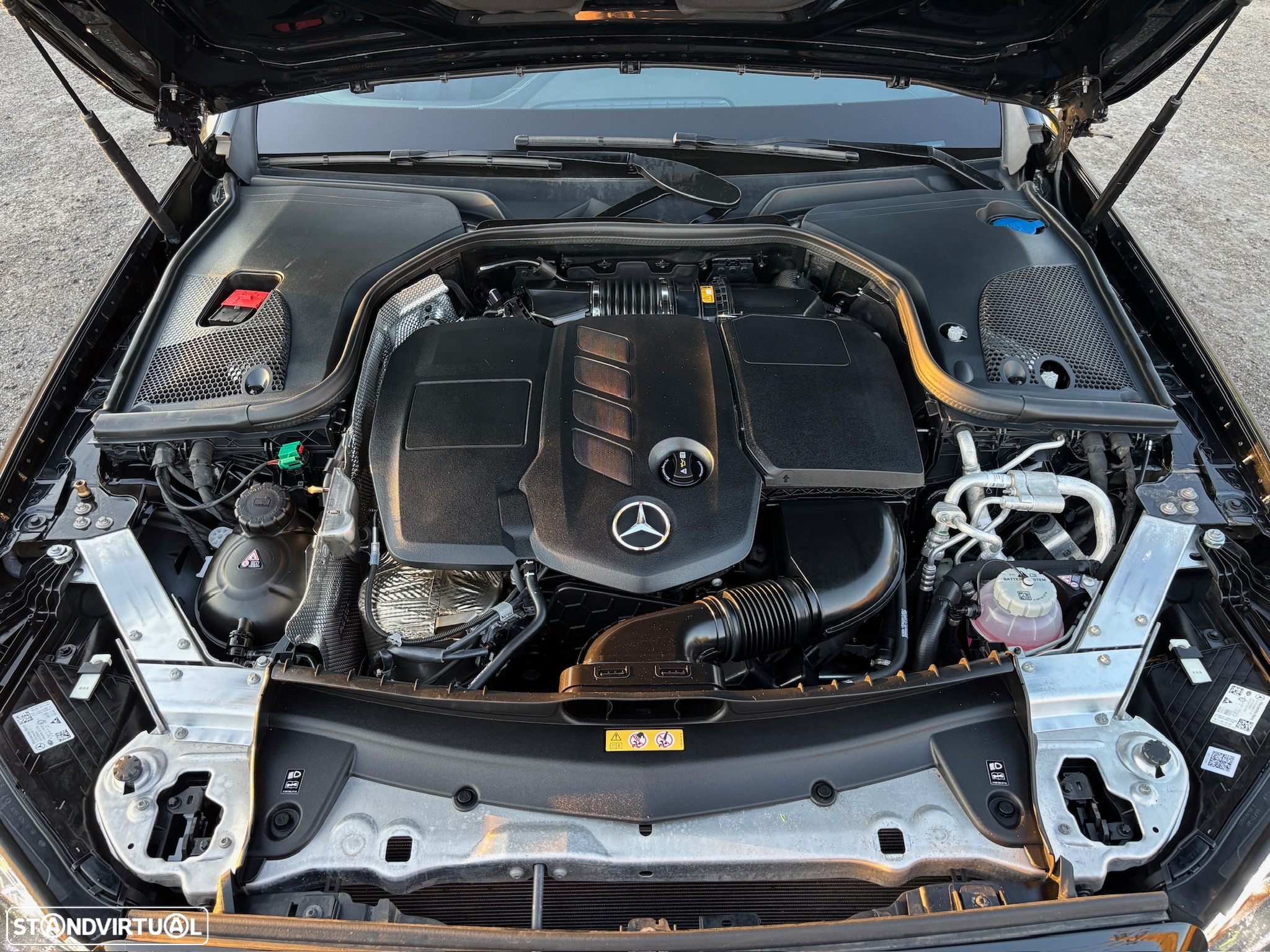 Mercedes-Benz E 300 de AMG Line - 48