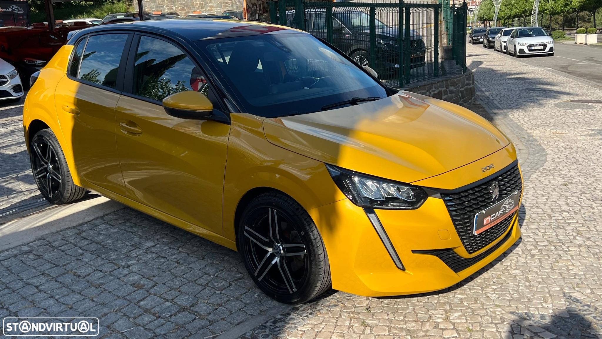 Peugeot 208 1.5 BlueHDi GT Pack - 4