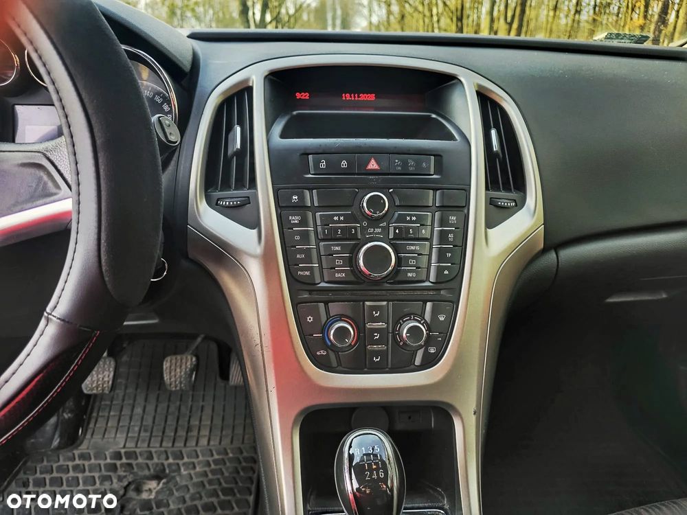 Opel Astra 1.7 CDTI Enjoy - 10