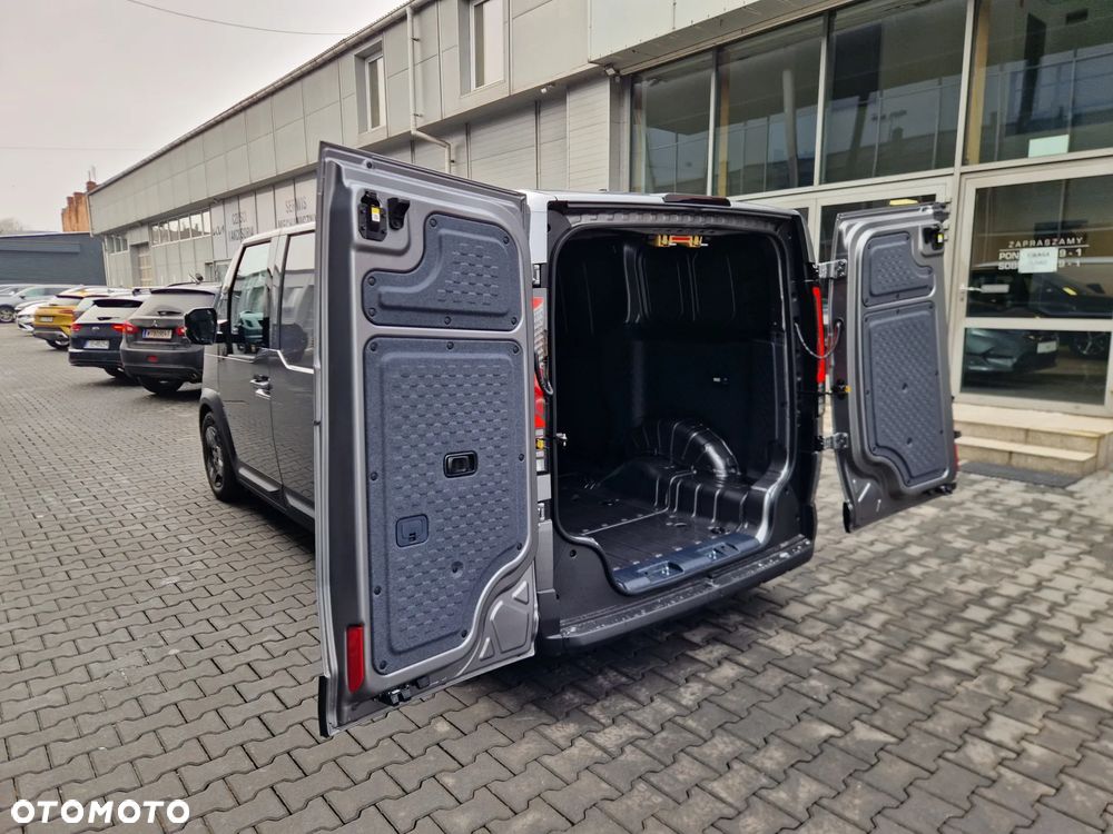 Kia PV5 - 18