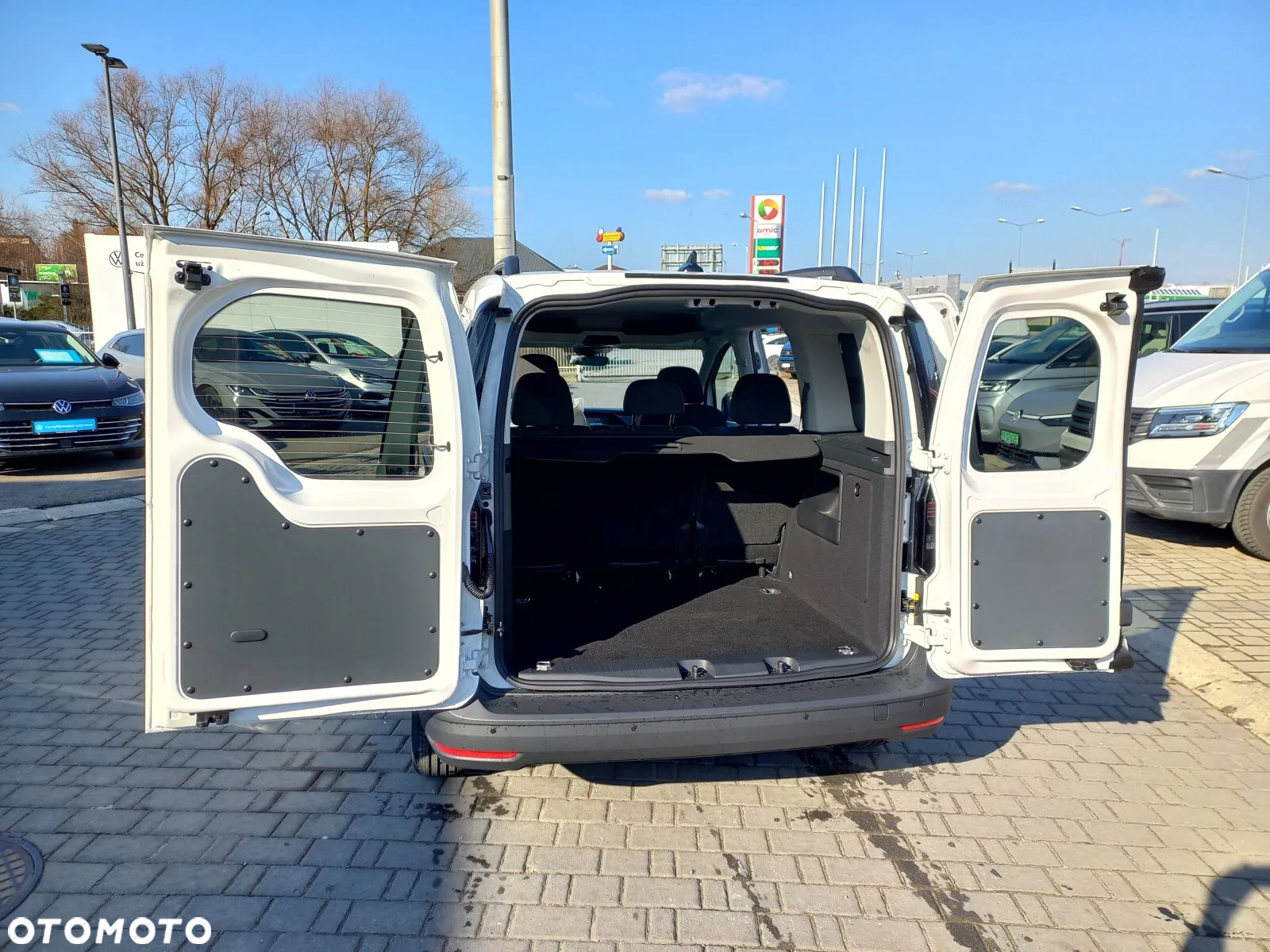 Volkswagen Caddy 2.0 TDI 4Motion - 19