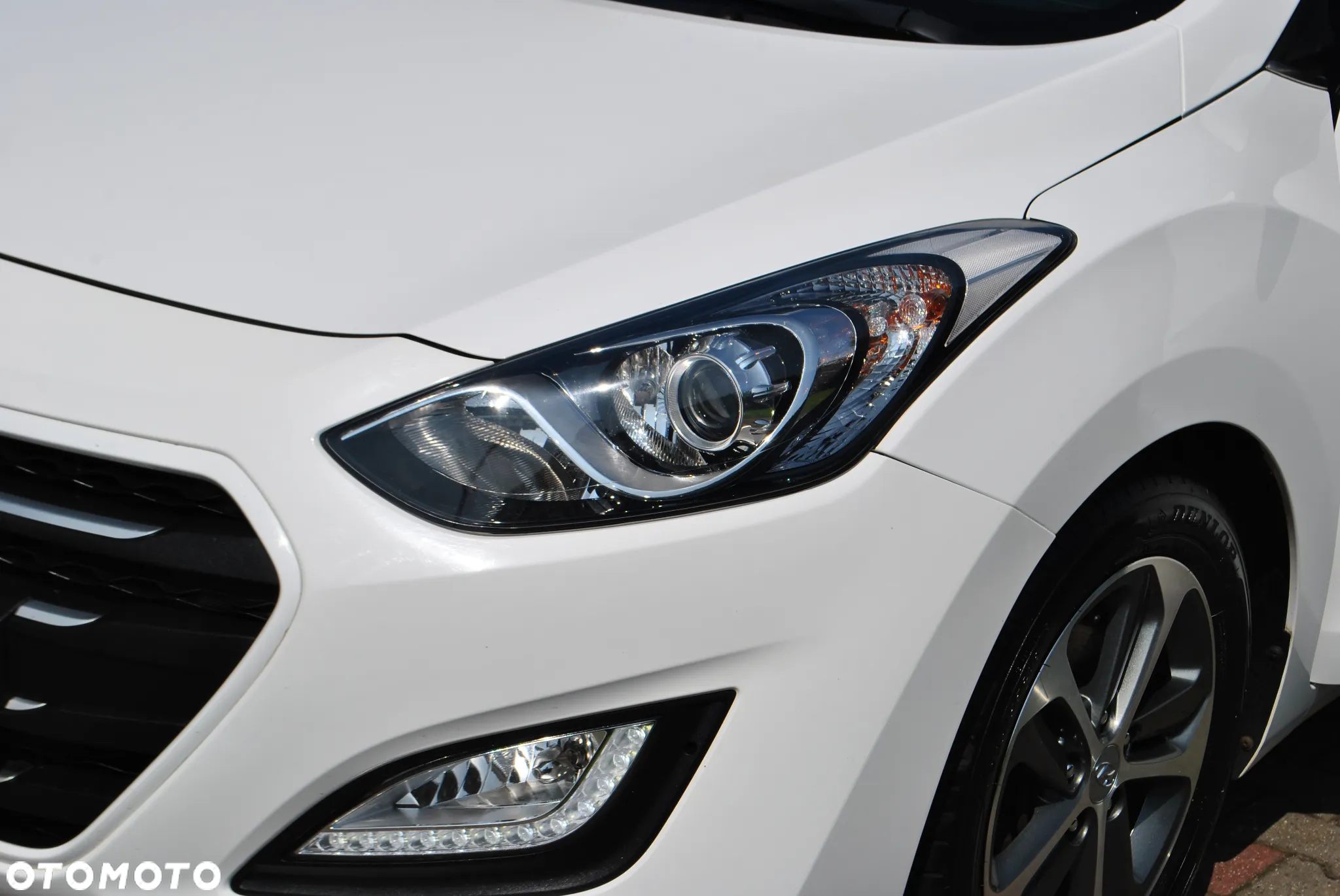 Hyundai i30 blue Kombi 1.6 GDi Style - 11