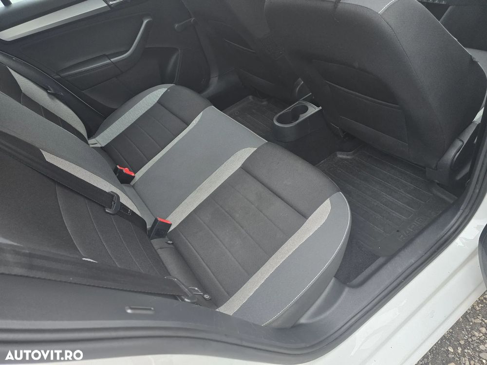 Skoda RAPID 1.0 TSI Style - 9